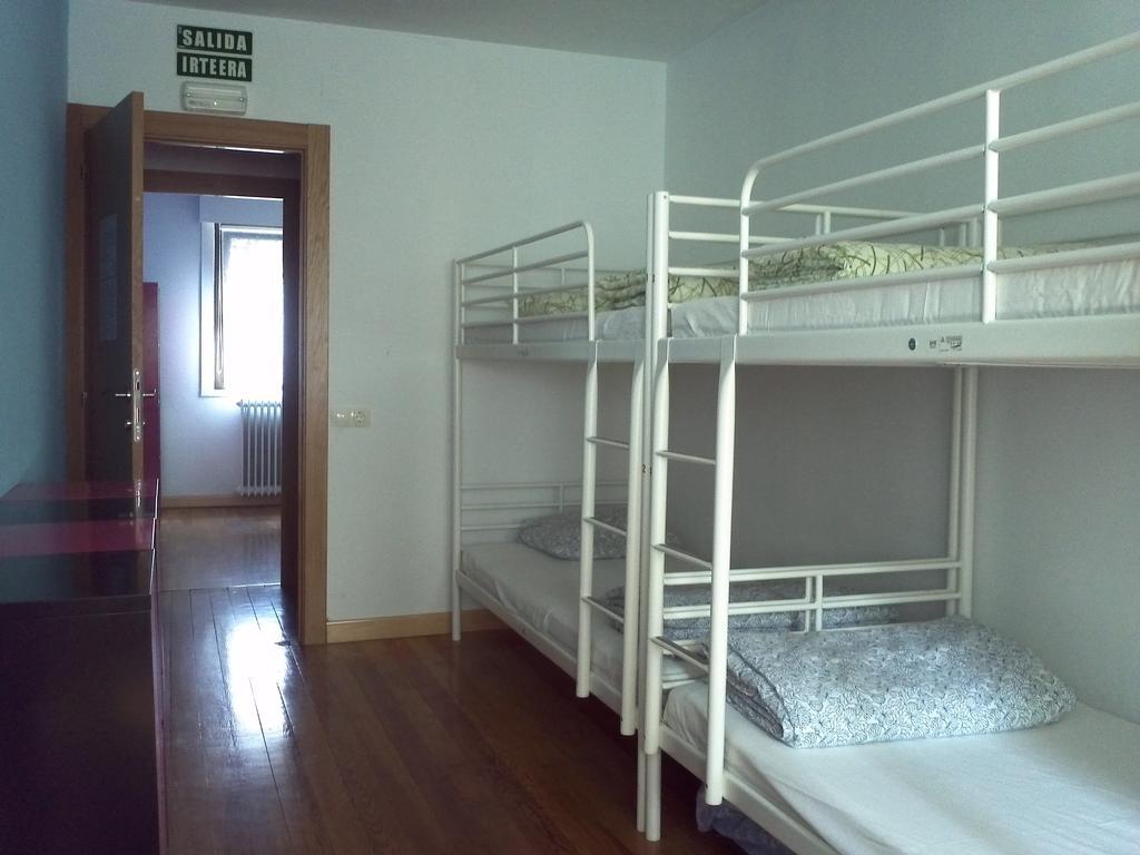 Xarma Hostel Pamplona Ruang foto