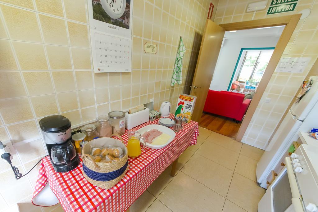 Xarma Hostel Pamplona Bagian luar foto